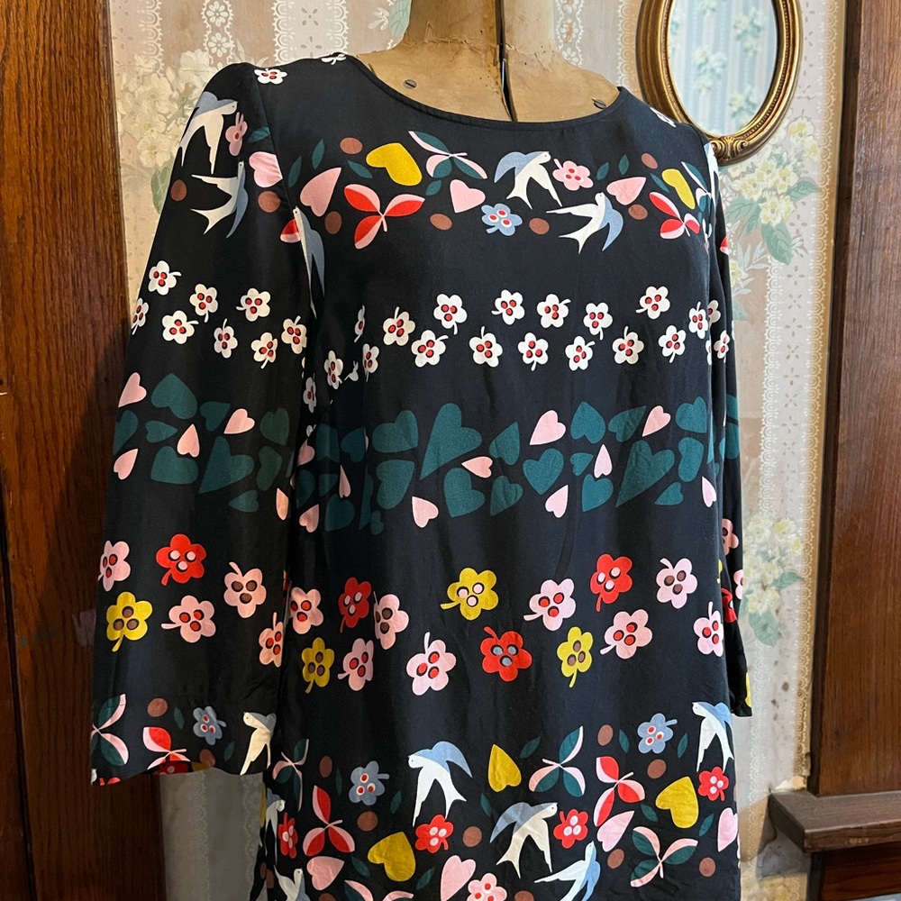 Boden woodland print navy blouse top size Small 4